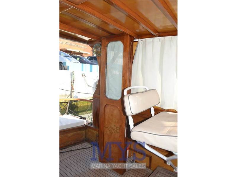 C.N. italiano porta a mare Yupiter 30 Foto 17