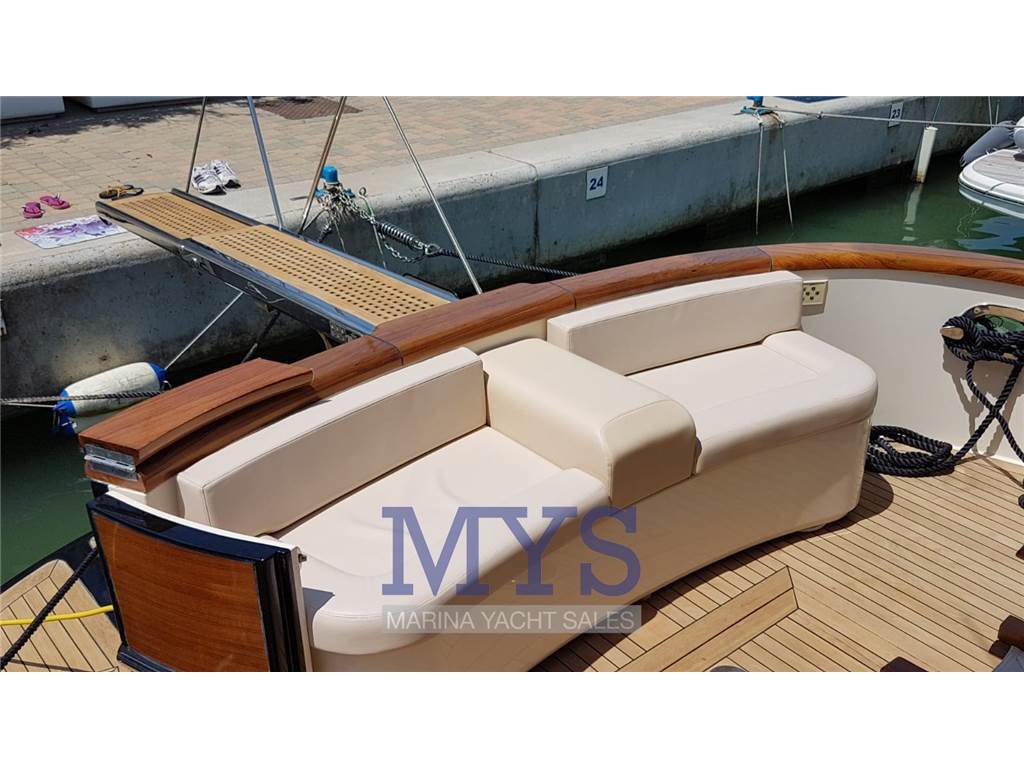 Di Donna SERAPO 42 CABIN HT Usata 2011 - Foto 6