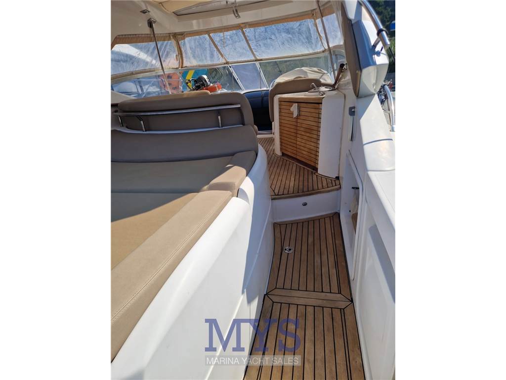 Sessa Marine C 42 HARD TOP Used 2006 - Photo 9
