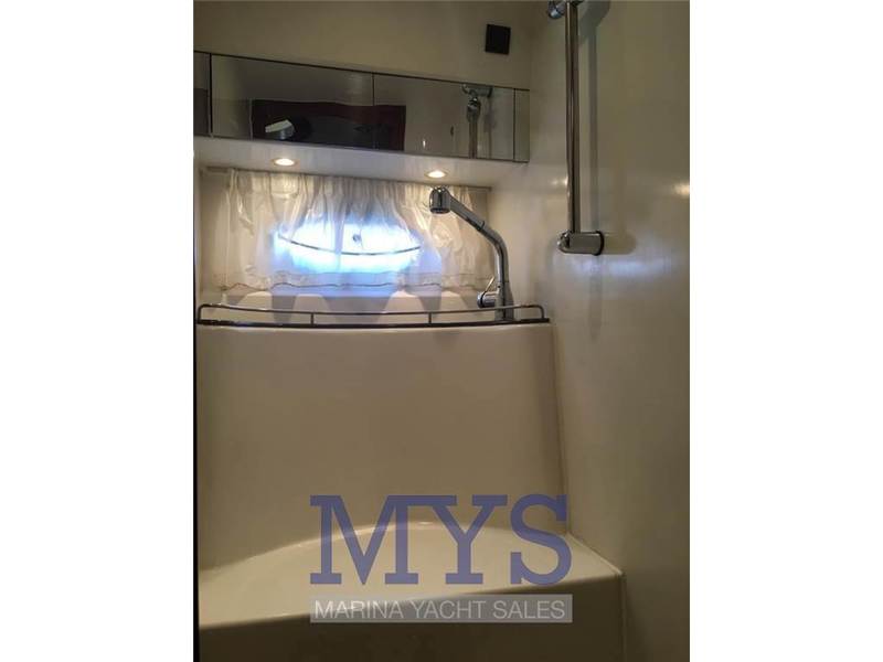 Galeon 330 Fly Foto 20