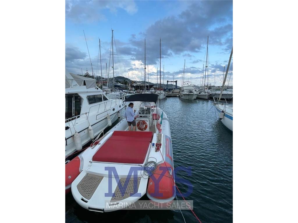 Pirelli PZERO 880 SPORT Used 2010 - Photo 10