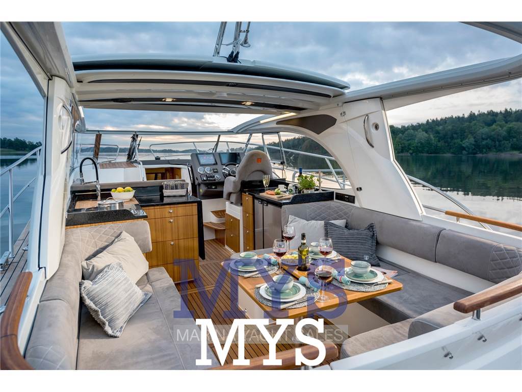 Marex 360 Cabriolet Cruiser Nuova 2025 - Foto 7