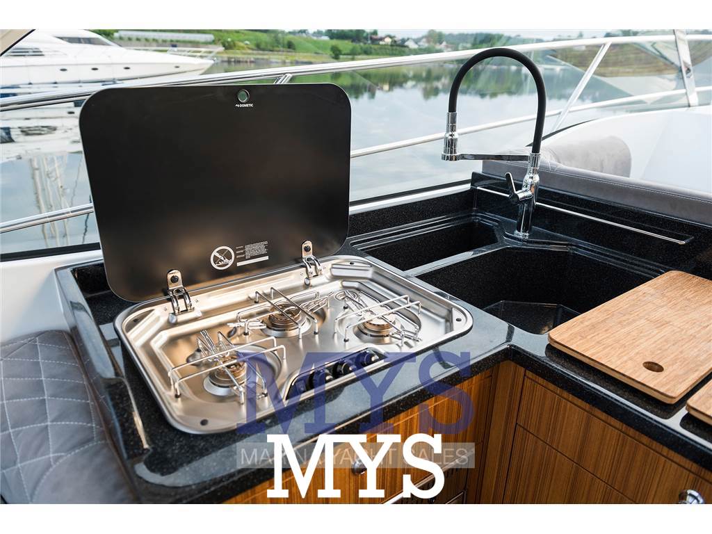 Marex 360 Cabriolet Cruiser Nuova 2025 - Foto 12