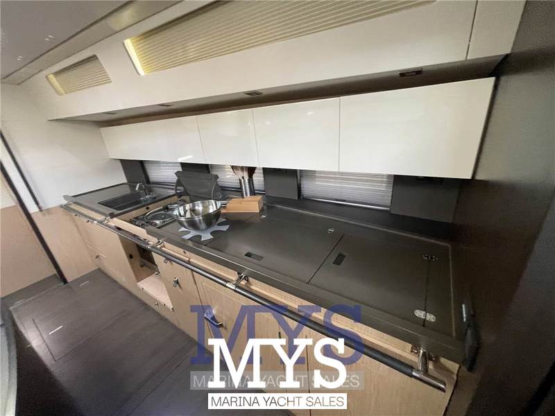 Beneteau OCEANIS YACHT 62 Foto 17