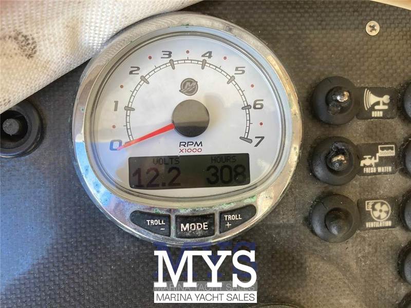 Tecnomariner STEALTH MYTHOS Foto 12