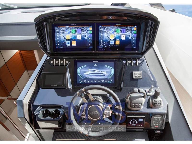 Astondoa 677 coupè Foto 14