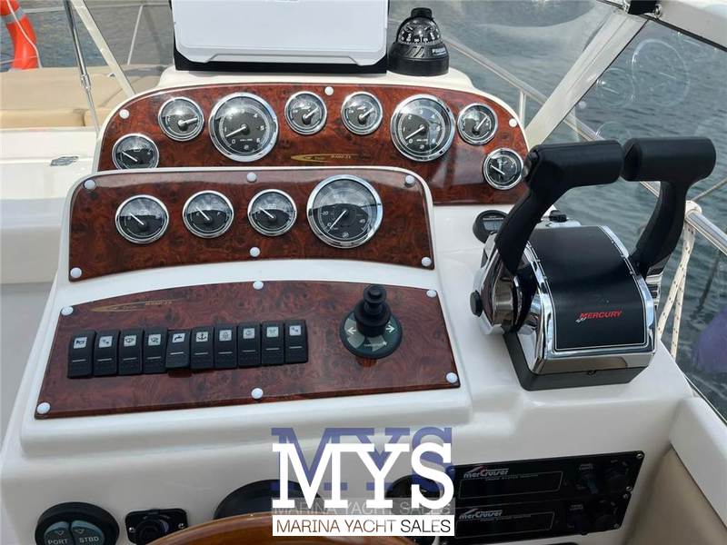 Manò Marine 25 Cruiser Foto 8