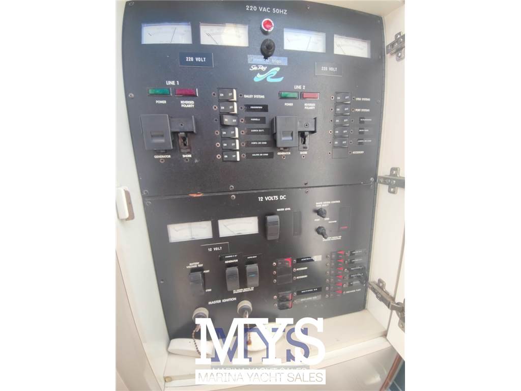 Sea Ray 480 SUNDANCER Used 1995 - Photo 16