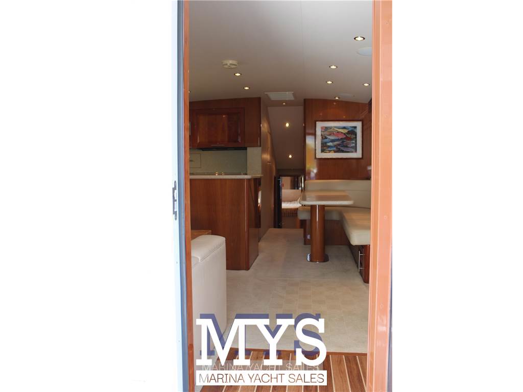 Hatteras 54 Convertible Used 2008 - Photo 10