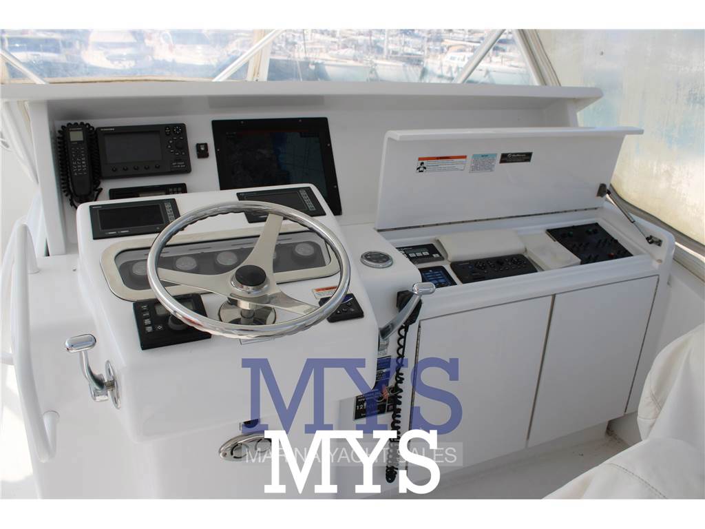 Hatteras 54 Convertible Used 2008 - Photo 8