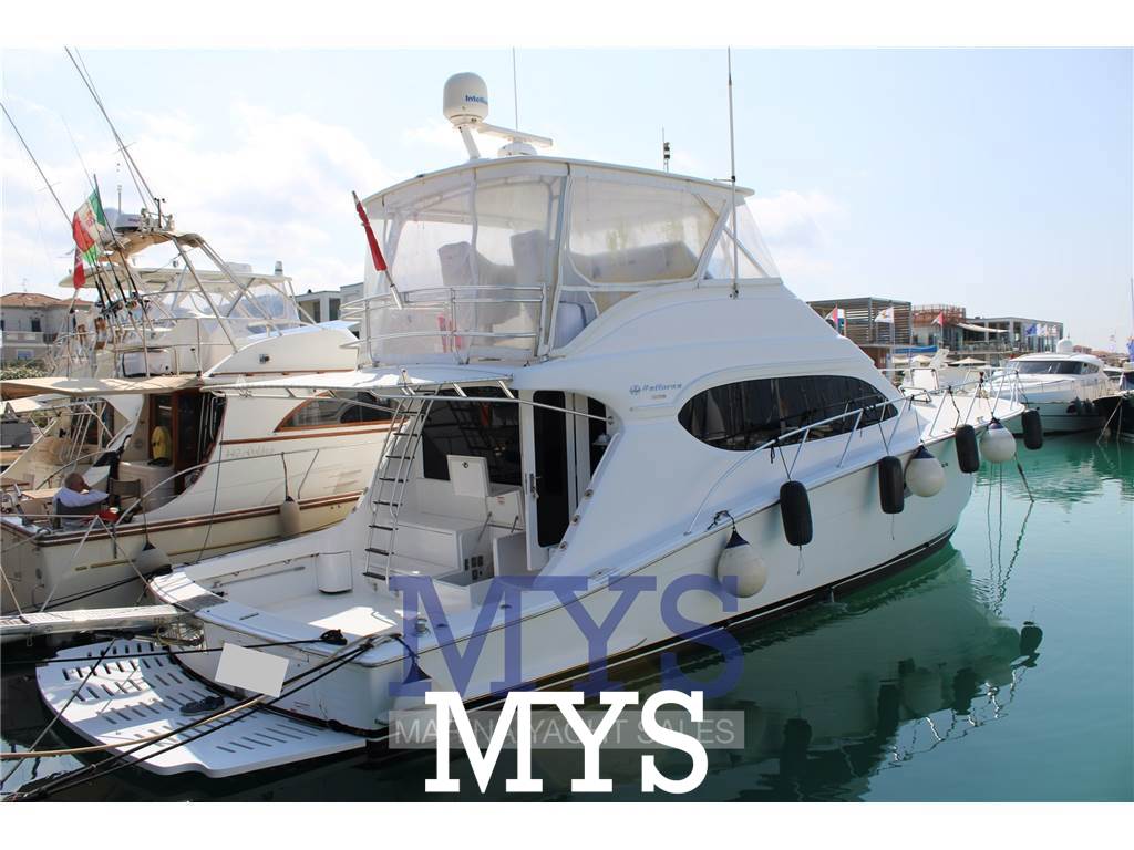 Hatteras 54 Convertible Used 2008 - Photo 1