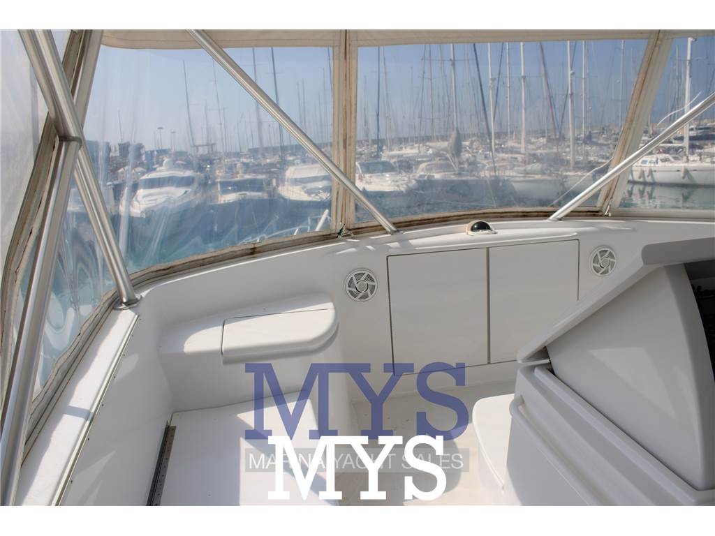 Hatteras 54 Convertible Used 2008 - Photo 9