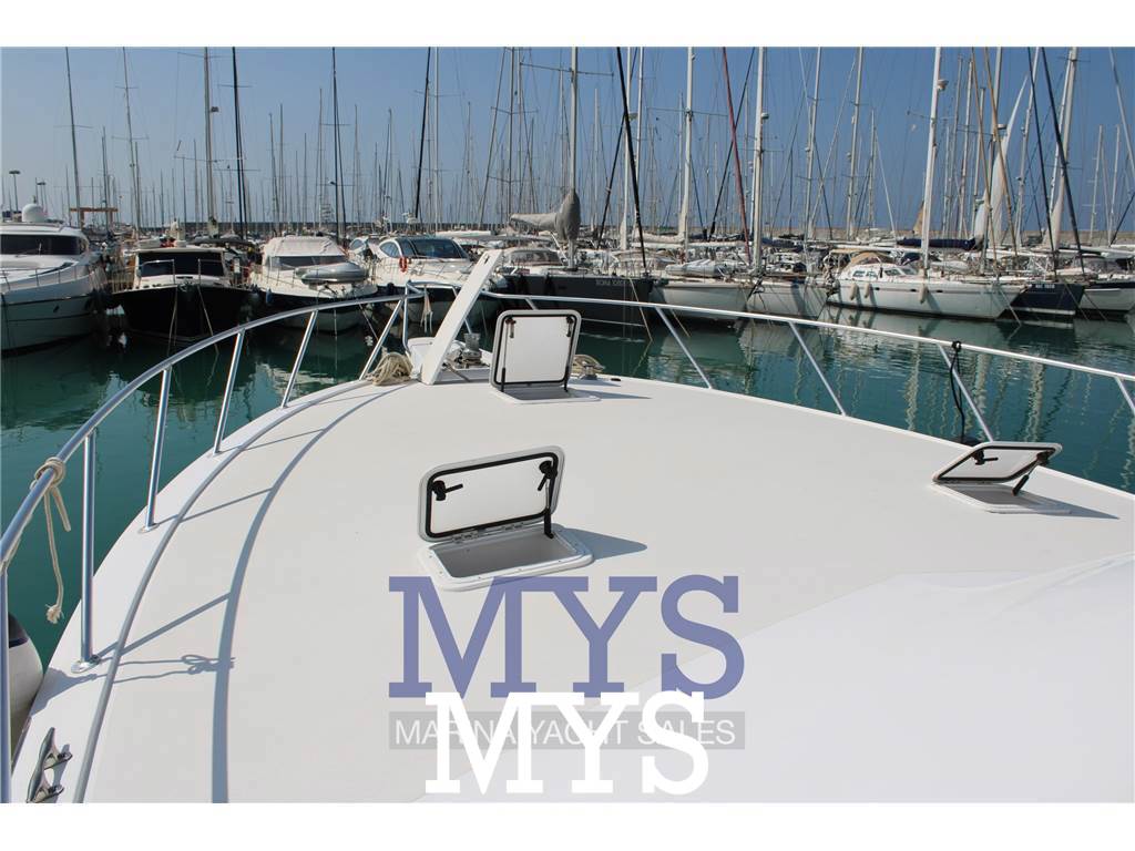 Hatteras 54 Convertible Used 2008 - Photo 5