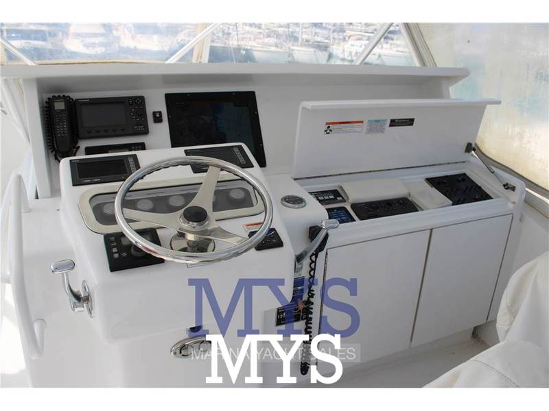 Hatteras 54 Convertible Foto 8