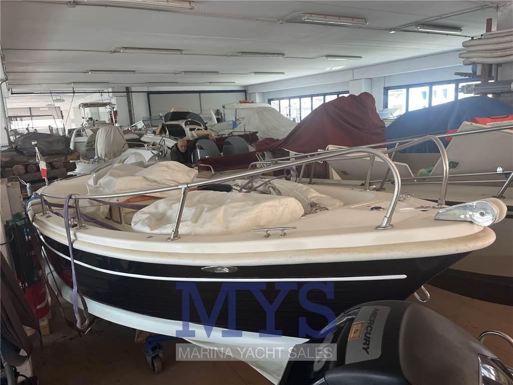 Navalplastica Gozzo 595 Usata 2004 - Foto 9