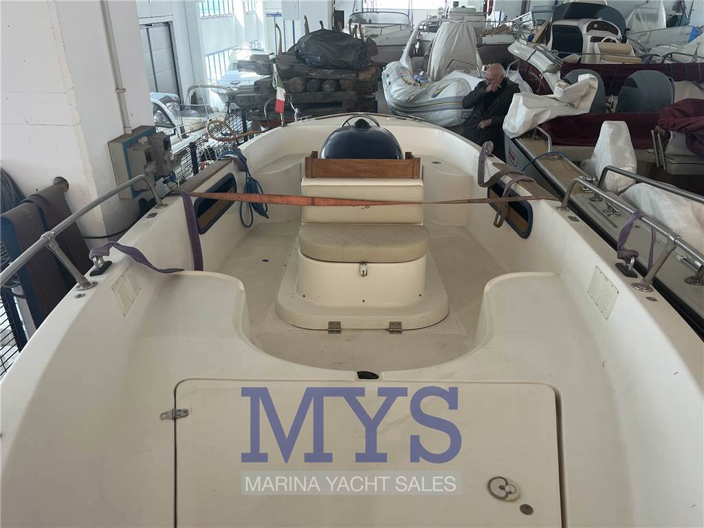 Navalplastica Gozzo 595 Usata 2004 - Foto 5