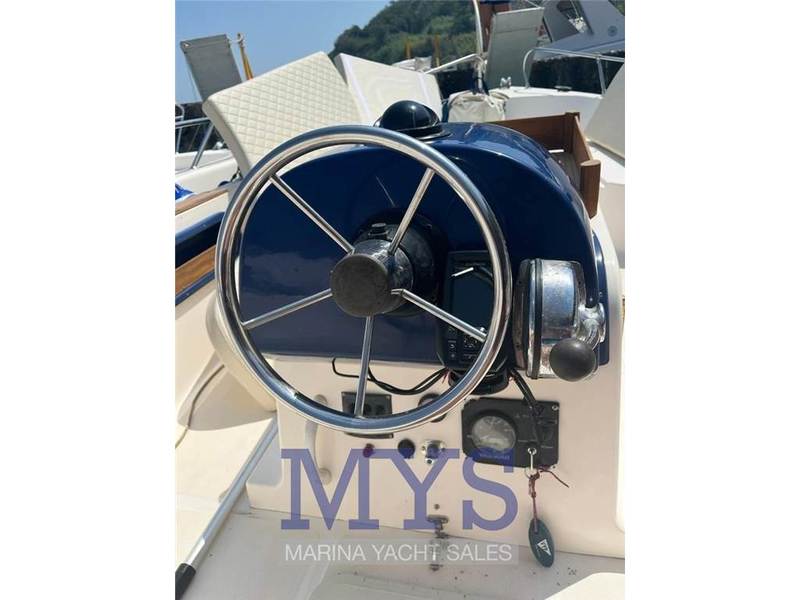 Navalplastica Gozzo 595 Foto 16