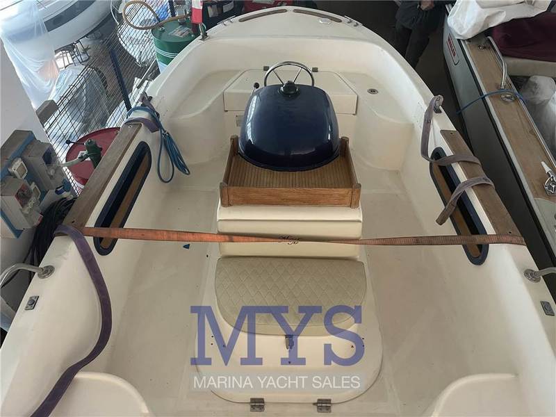 Navalplastica Gozzo 595 Foto 13