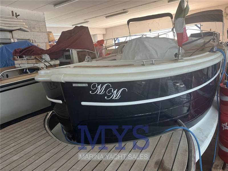 Navalplastica Gozzo 595 Foto 10