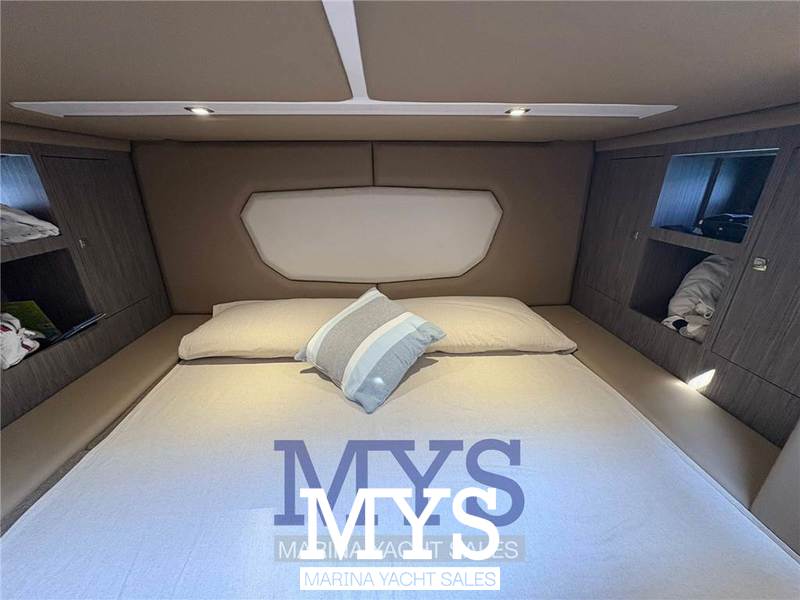 Ranieri International Next 330 LX Foto 13