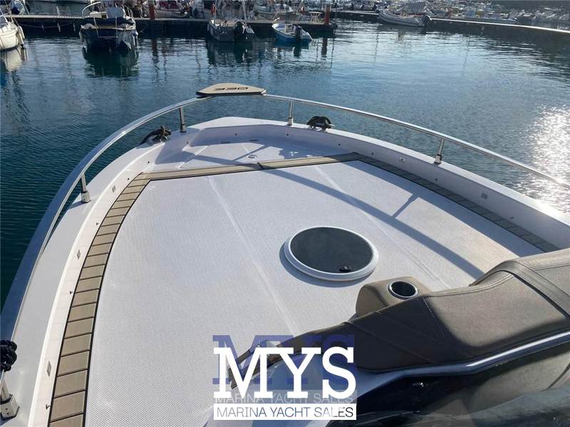 Ranieri International Next 330 LX Foto 8