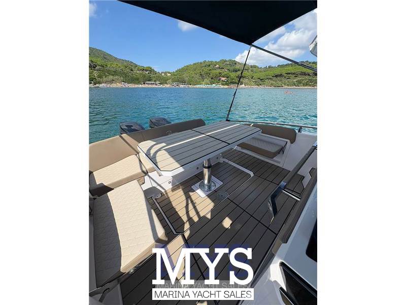 Ranieri International Next 330 LX Foto 2