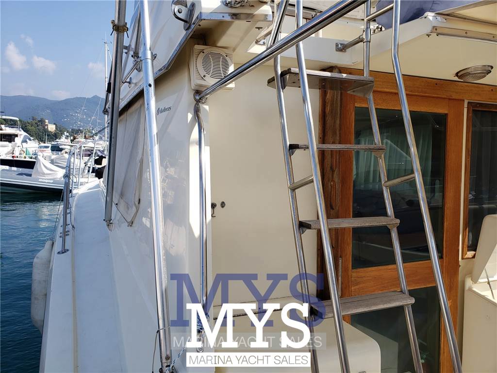 Hatteras HATTERAS 36 CONV. Used 1986 - Photo 6