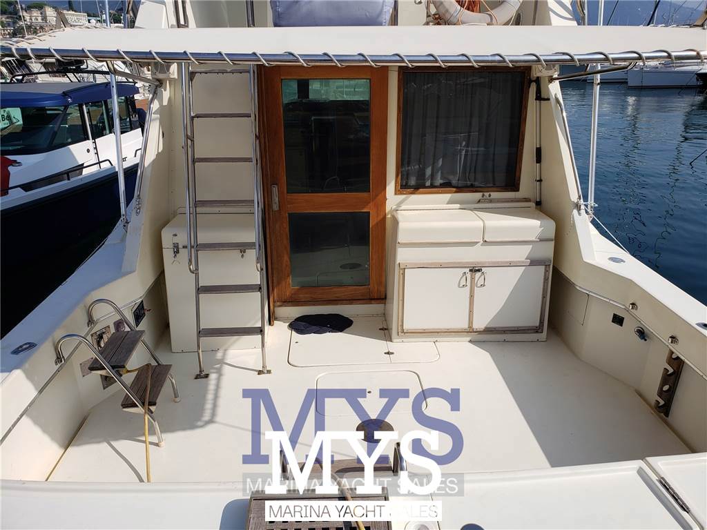 Hatteras HATTERAS 36 CONV. Used 1986 - Photo 4