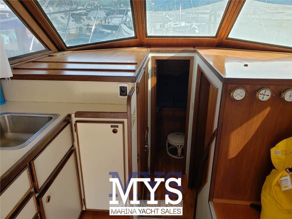 Hatteras HATTERAS 36 CONV. Used 1986 - Photo 16