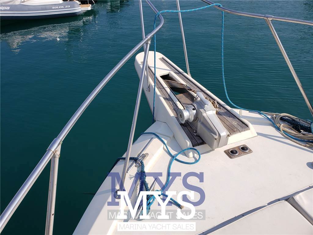 Hatteras HATTERAS 36 CONV. Used 1986 - Photo 9