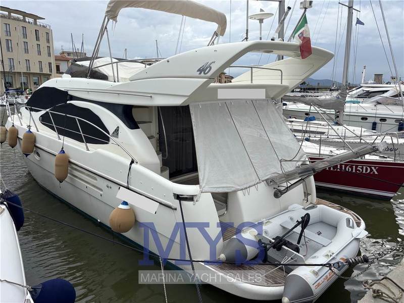 Azimut 46