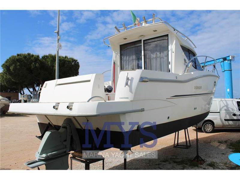 Sessa Marine DORADO 26 Foto 4