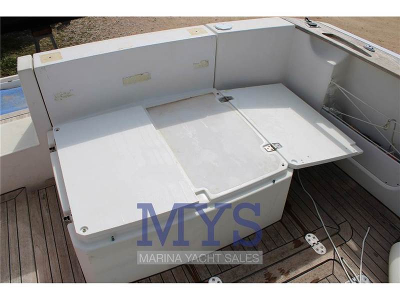 Sessa Marine DORADO 26 Foto 11