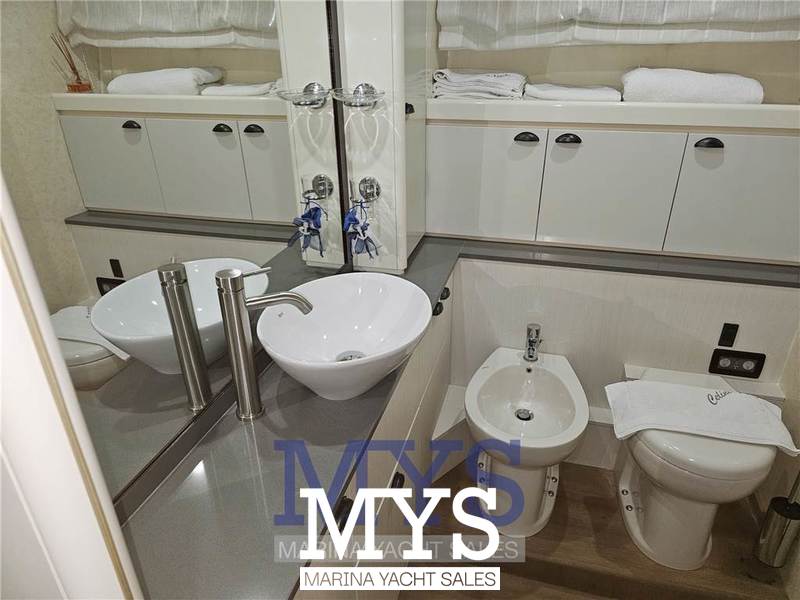 Ferretti Yachts FERRETTI 70 Foto 14