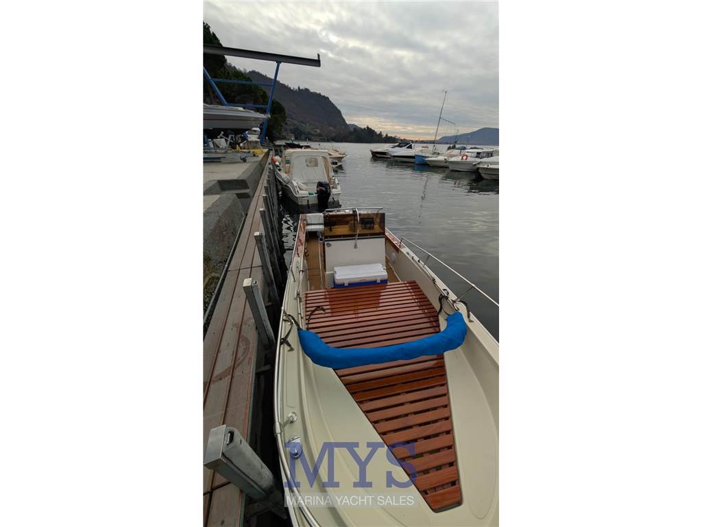 Boston Whaler 22 Outrage Usata 1988 - Foto 5