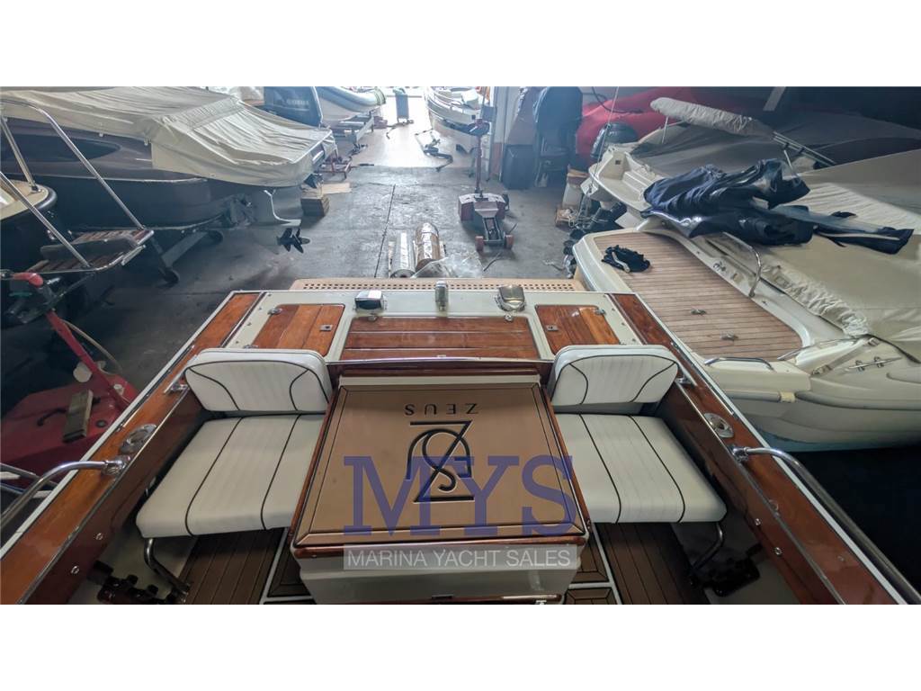 Boston Whaler 22 Outrage Usata 1988 - Foto 14