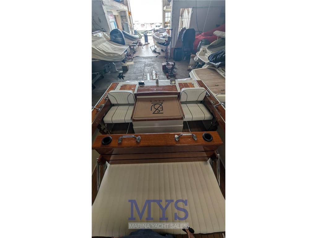 Boston Whaler 22 Outrage Usata 1988 - Foto 12