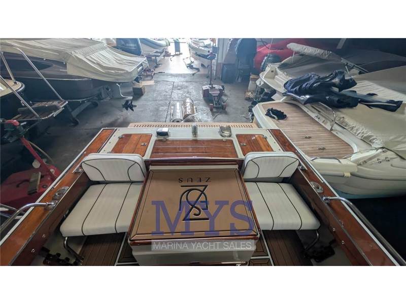 Boston Whaler 22 Outrage Foto 14