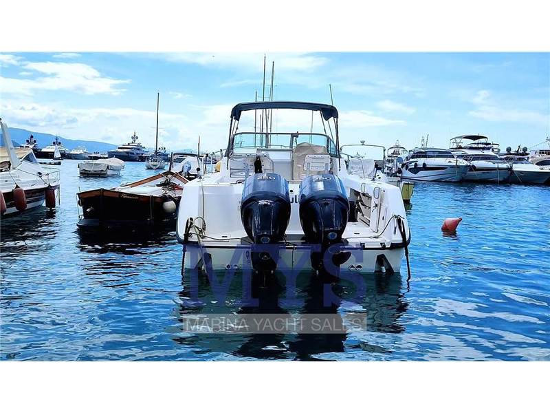 Boston Whaler 28 CONQUEST Foto 4