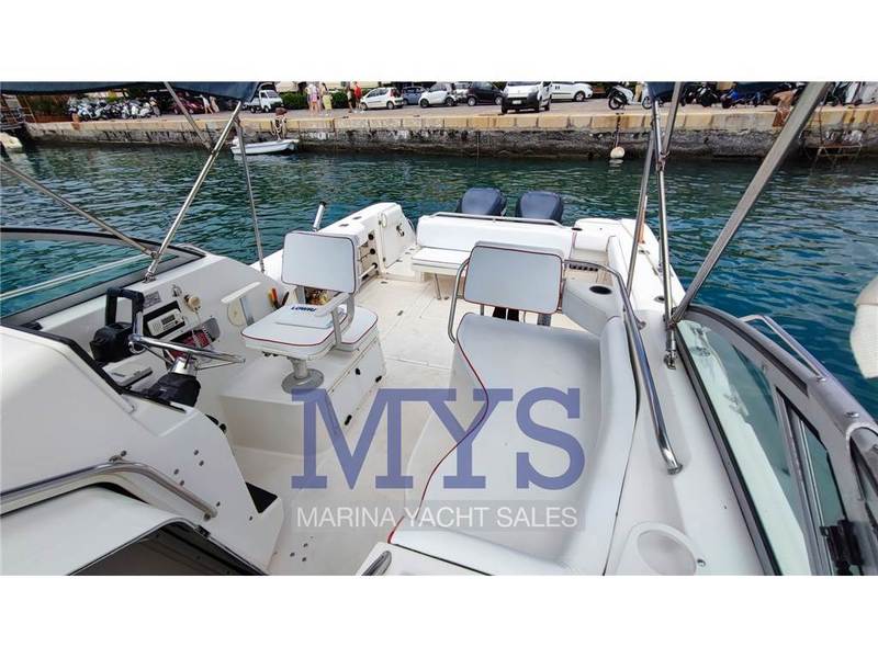 Boston Whaler 28 CONQUEST Foto 11