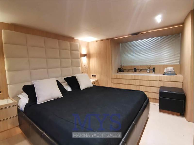 Uniesse Marine UNIESSE 75 HT Foto 18