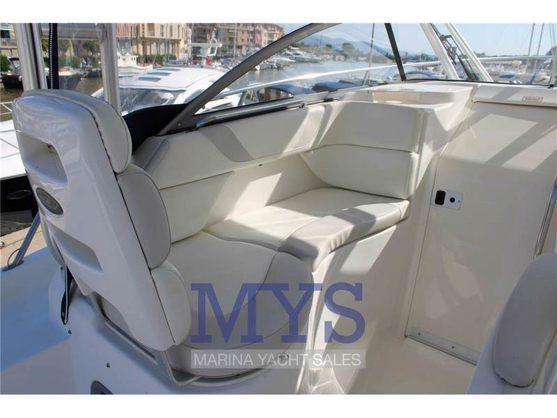 Boston Whaler 285 CONQUEST Foto 7