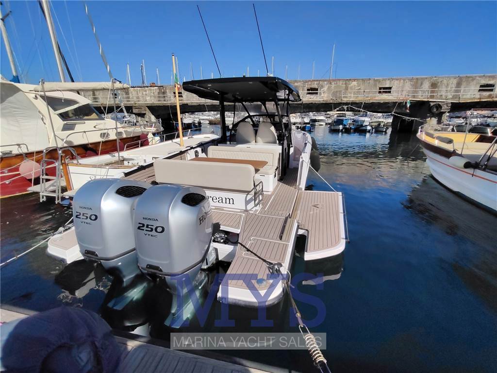 Virtue Yachts V10 Top Usata 2024 - Foto 7