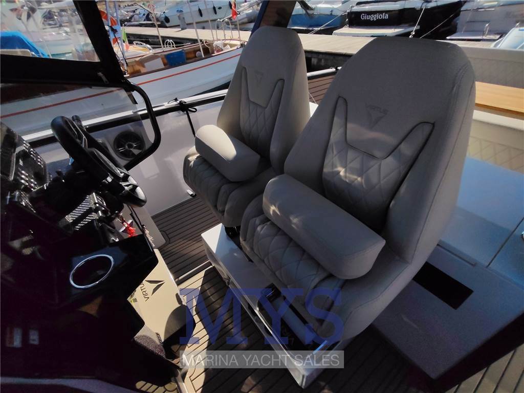 Virtue Yachts V10 Top Usata 2024 - Foto 14