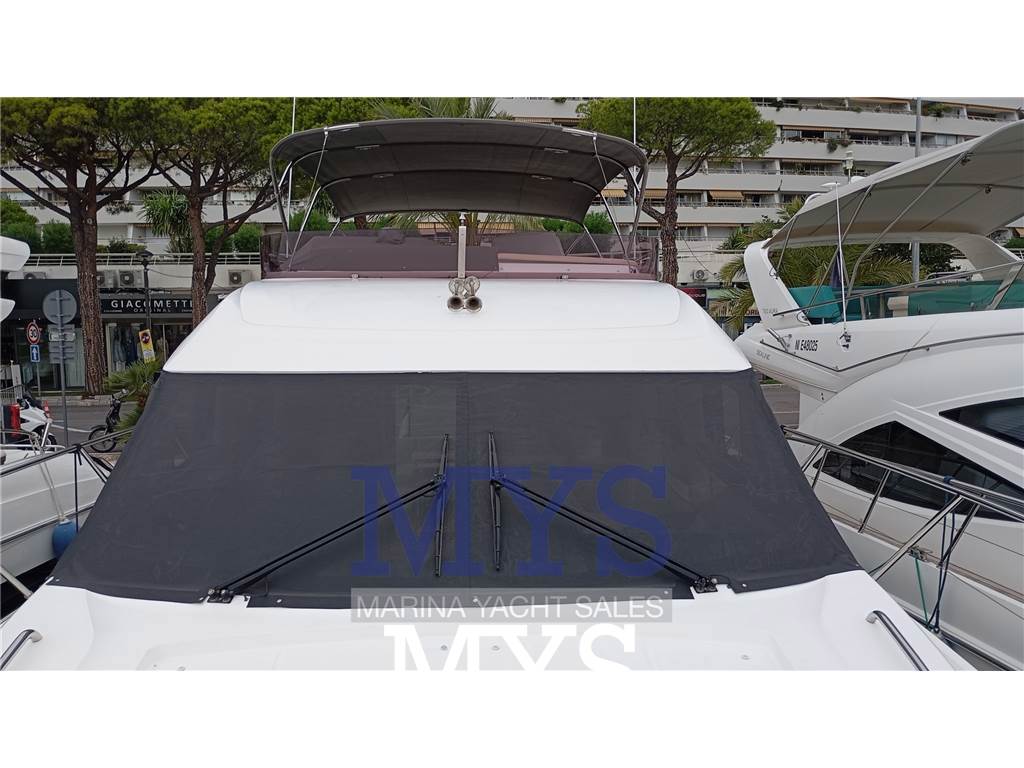 Princess F49 Used 2018 - Photo 2