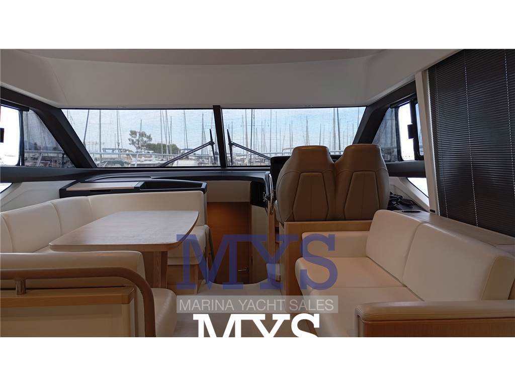 Princess F49 Used 2018 - Photo 10