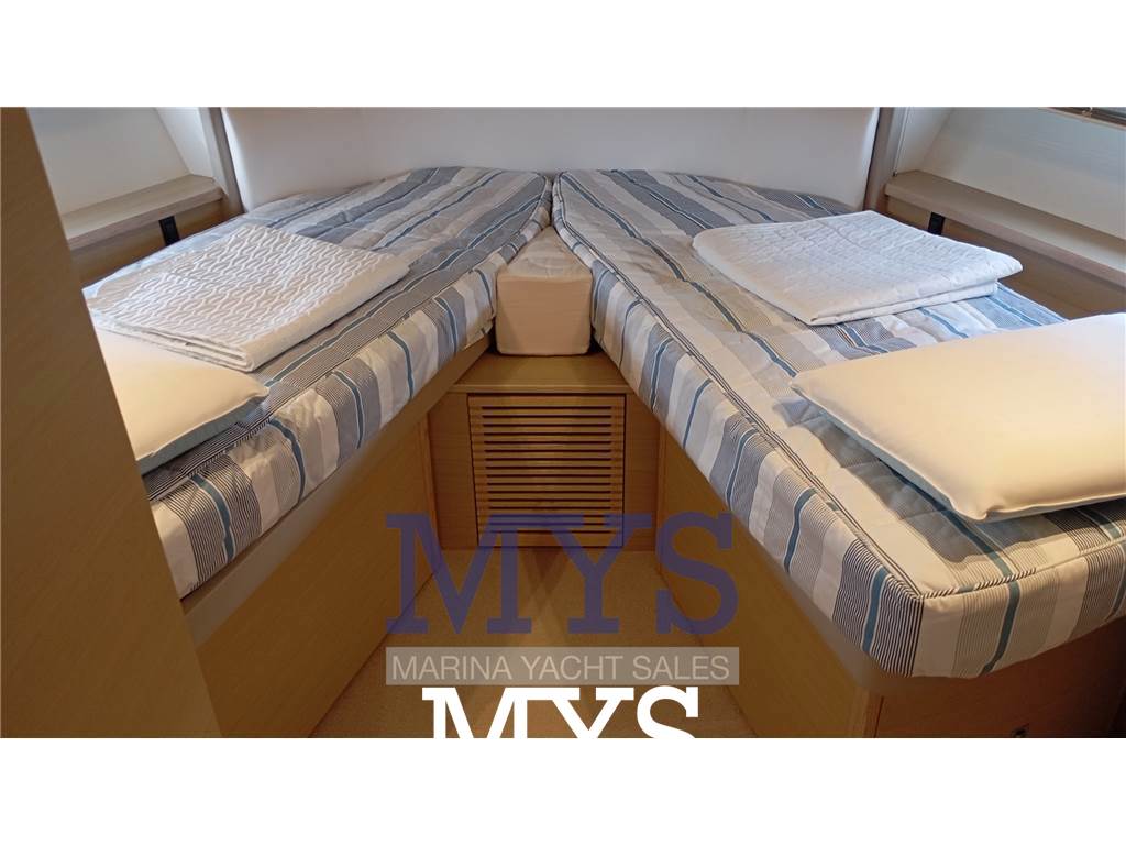 Princess F49 Used 2018 - Photo 17