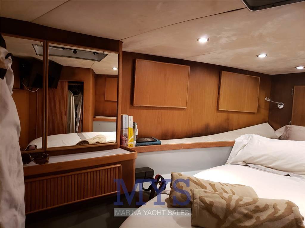 Bertram Yacht 37' Convertible Usata 1987 - Foto 18