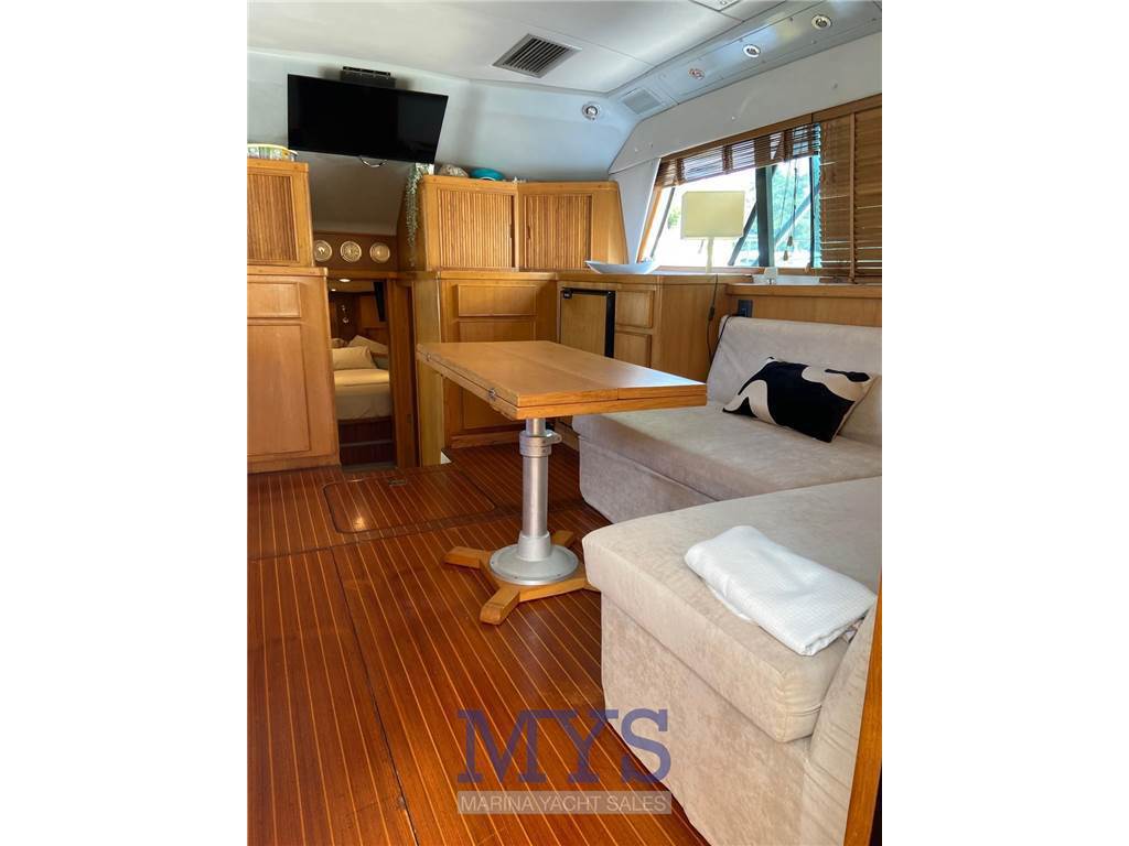 Bertram Yacht 37' Convertible Usata 1987 - Foto 14