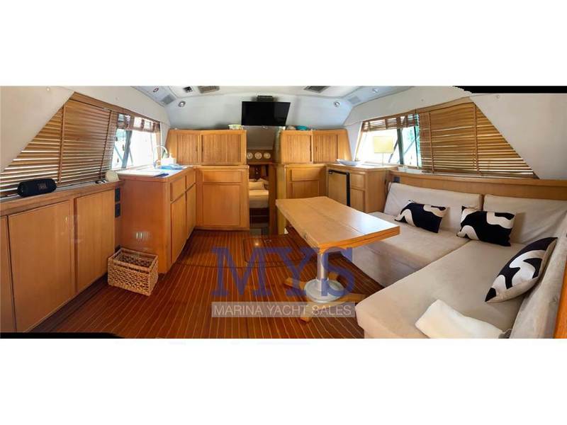 Bertram Yacht 37' Convertible Foto 13